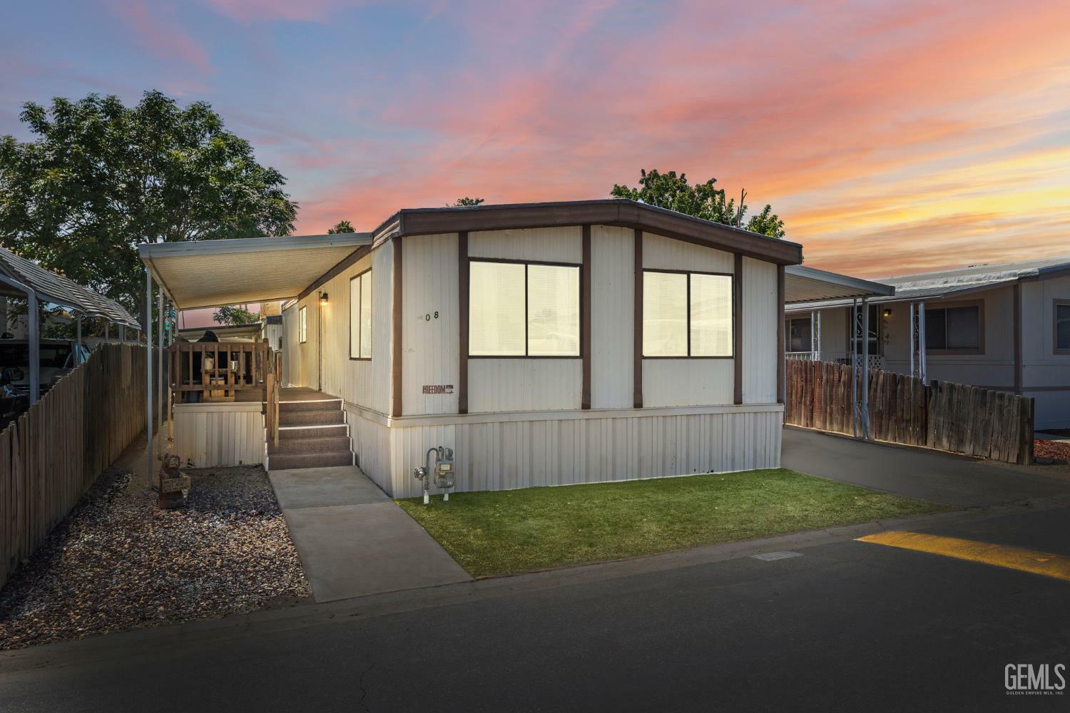 308 Nita Lane  Bakersfield CA 93308 photo