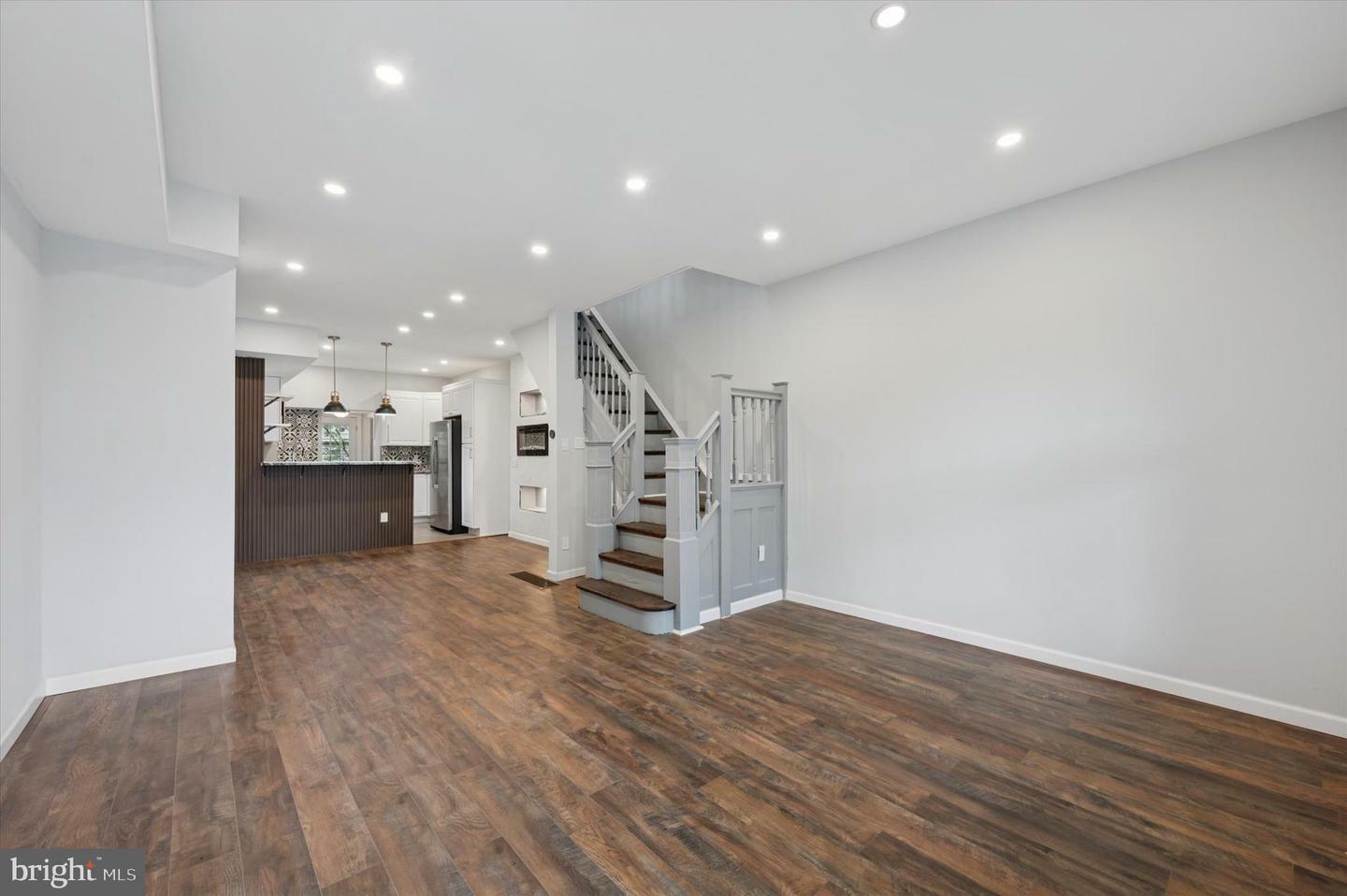Property Photo: 1408 N Redfield Street PA 19151