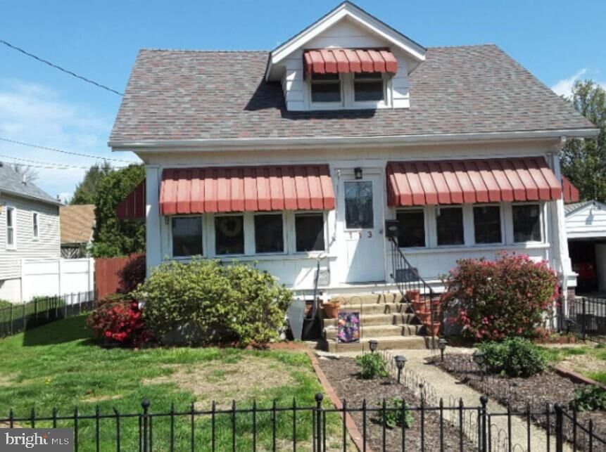Property Photo:  113 Catalpa Avenue  DE 19804 