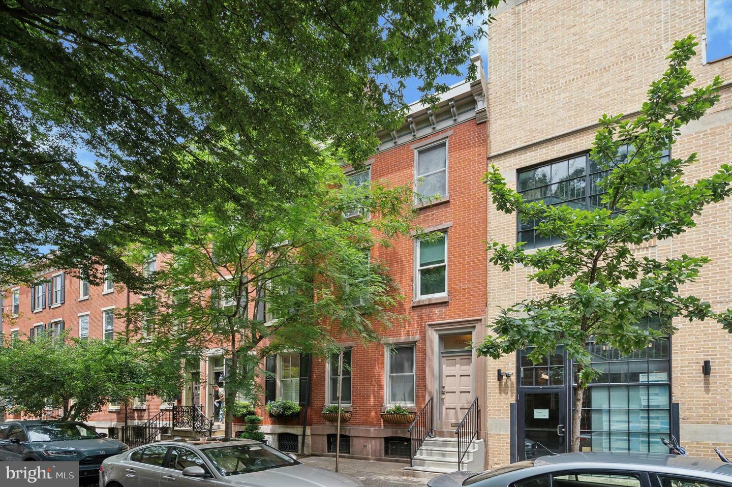Property Photo: 2205 Pine Street PA 19103
