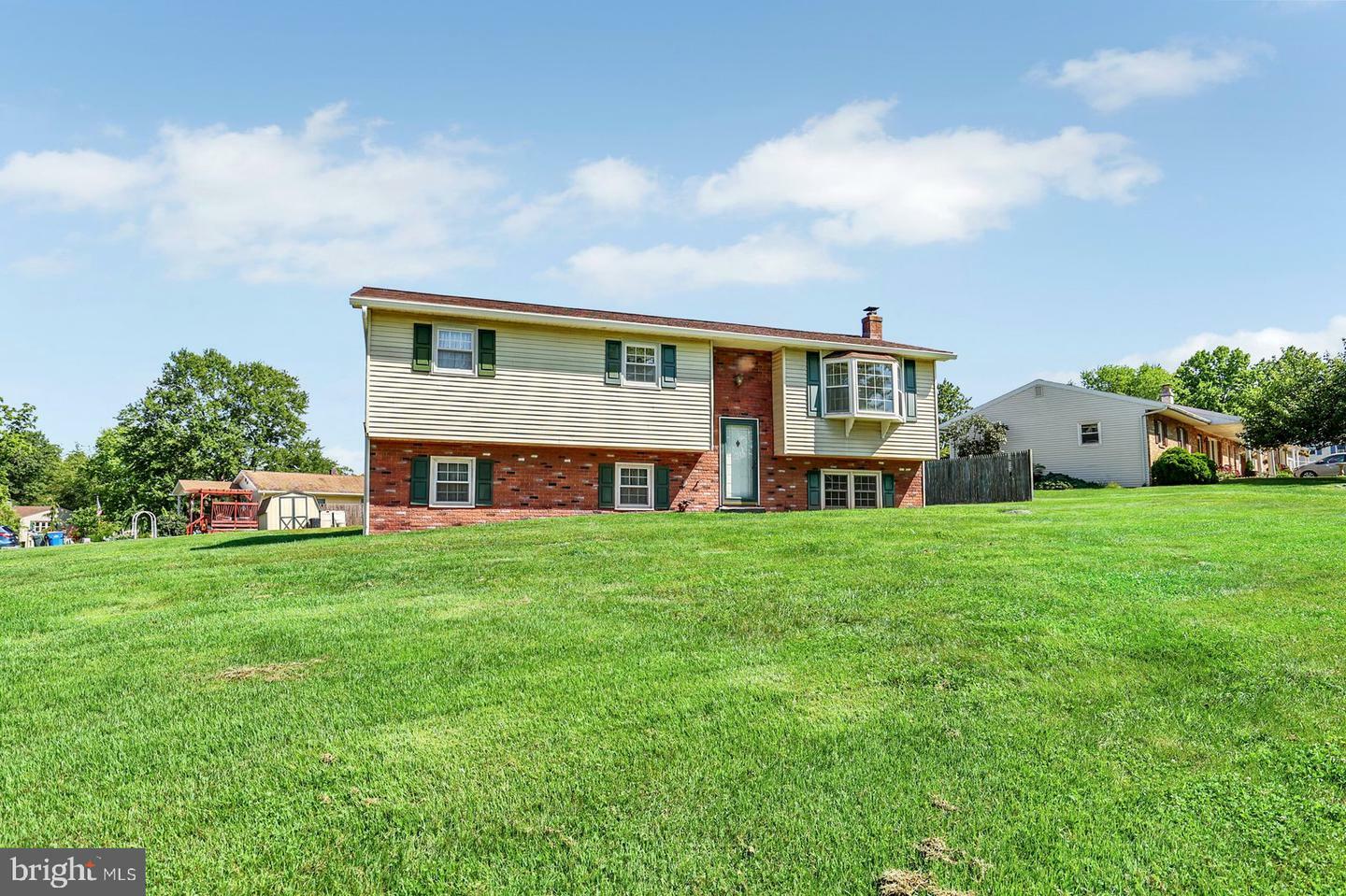Property Photo:  225 Bobby Jones Drive  PA 17319 