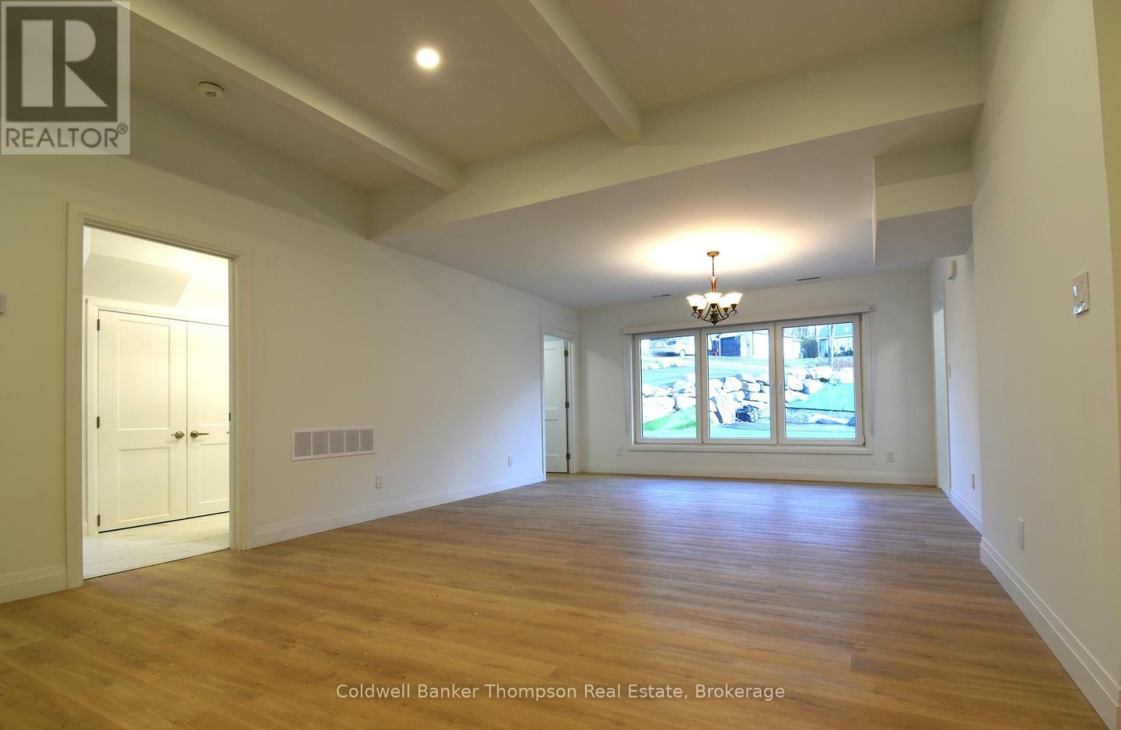 Property Photo:  1-58 Florence Street West  ON P1H 1L8 