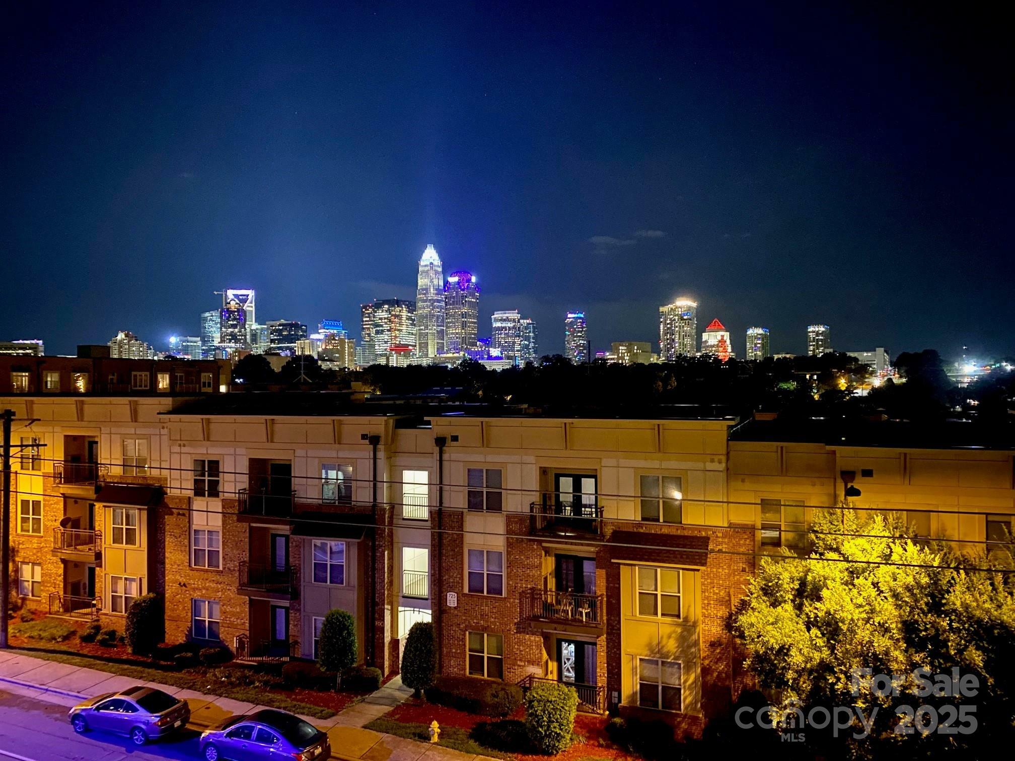 12115 Brooklyn Avenue  Charlotte NC 28204 photo