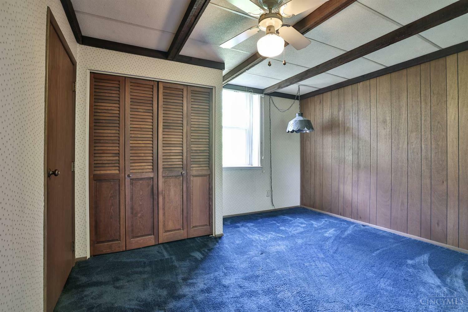Property Photo: 5011 Kirby Avenue OH 45223