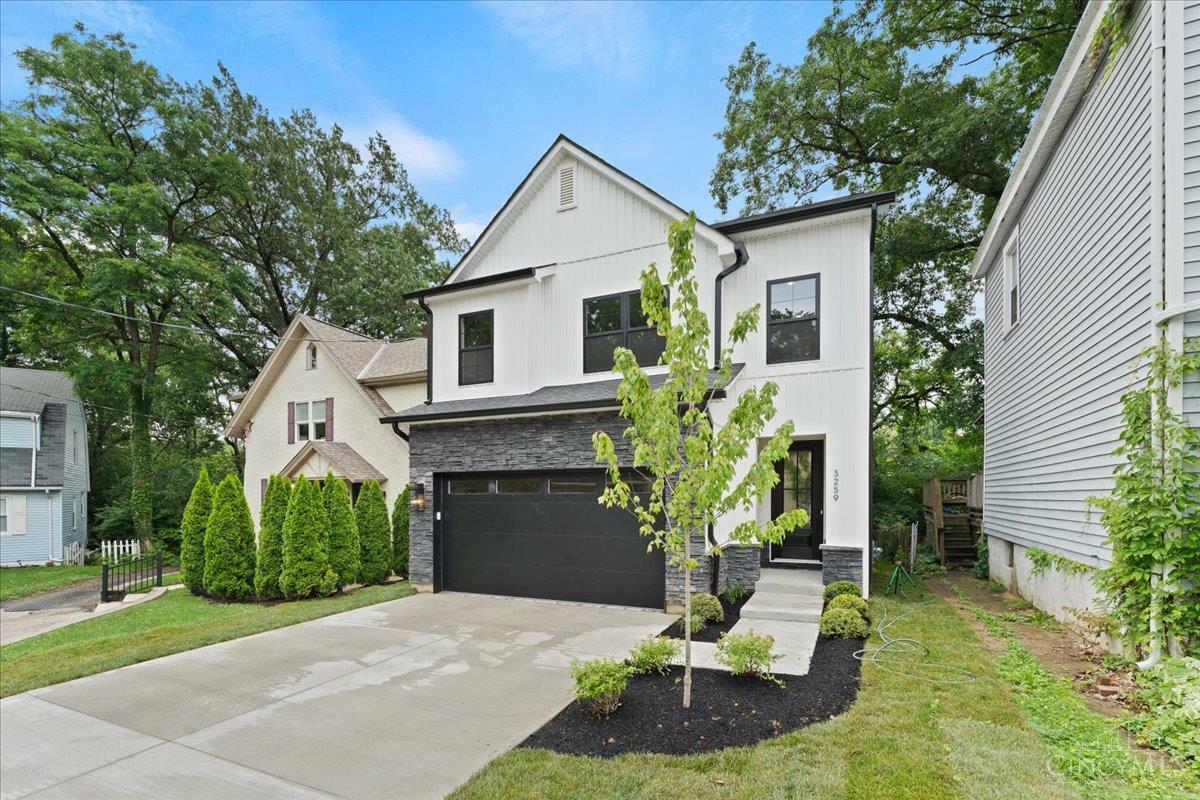 Property Photo: 3259 Berwyn Place OH 45209