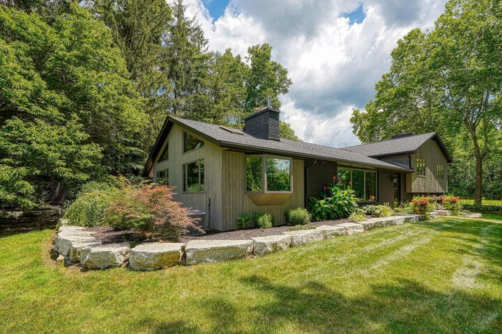 Property Photo: 1300 Dannie Drive OH 43138