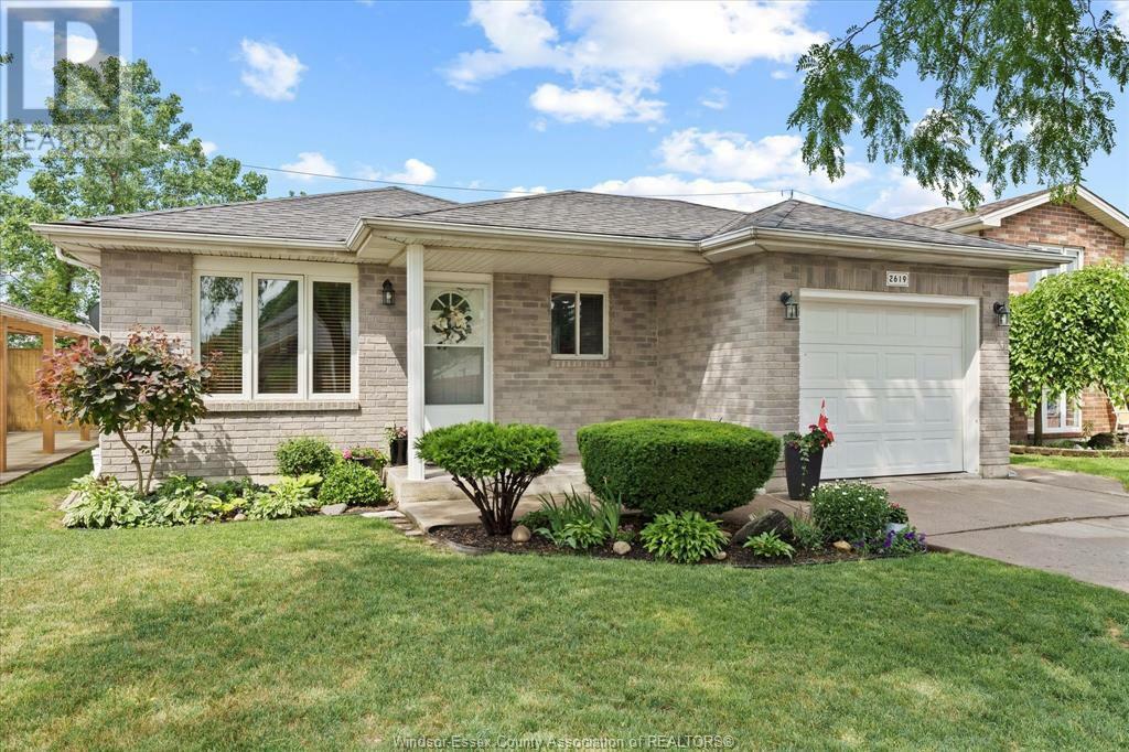 Property Photo: 2619 Gem Avenue ON N8W 5N5