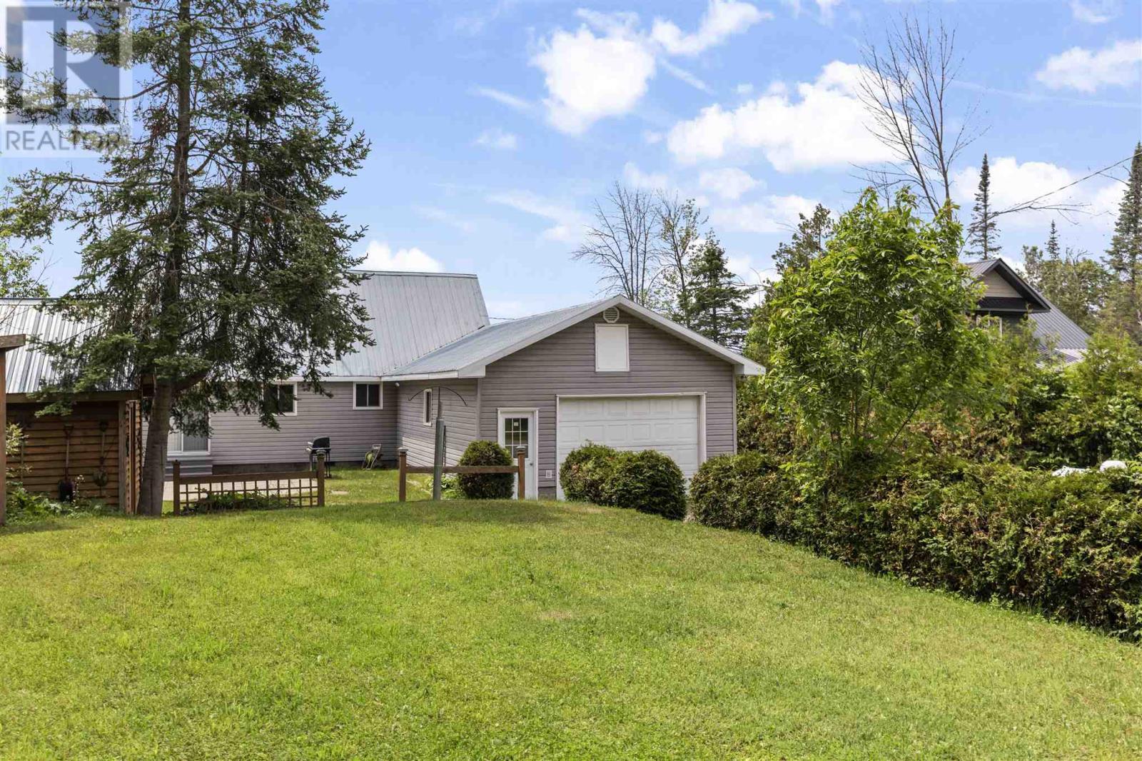 Property Photo: 7 Echo Lake Rd ON P0S 1C0