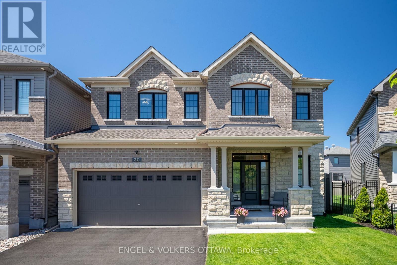 30 Malachigan Crescent  Ottawa ON K4A 1G6 photo