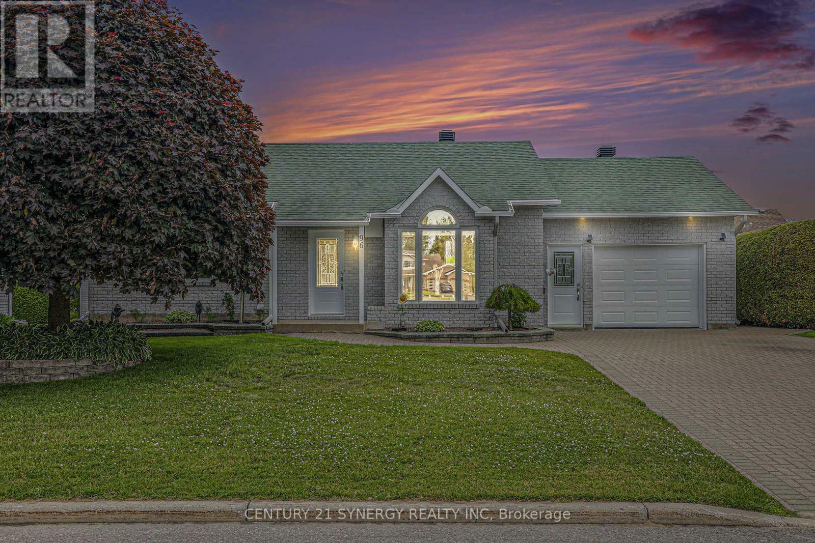 Photo de la propriété: 96 Alexandre Street ON K0B 1A0