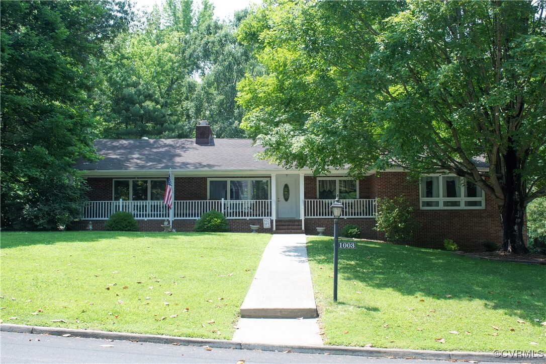Property Photo: 1003 Fayette Street VA 23901