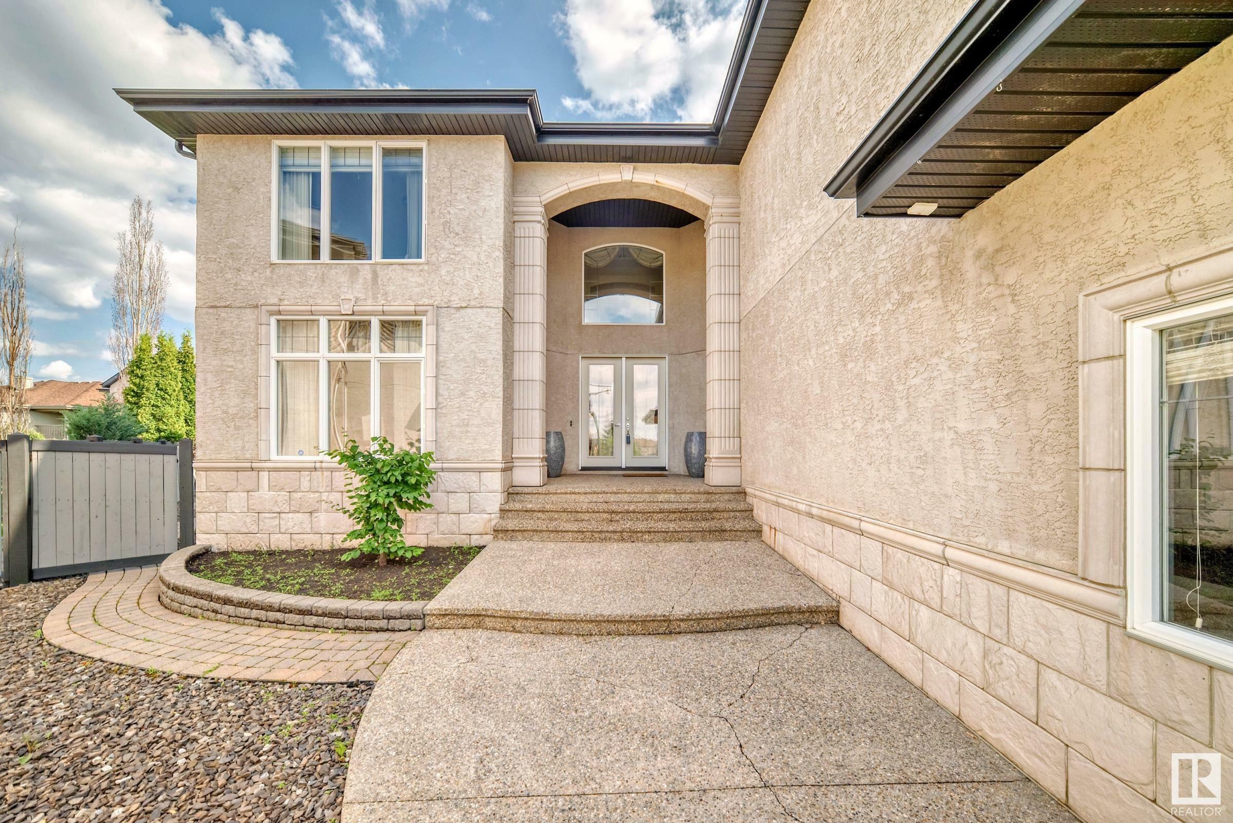 Property Photo: 713 Massey Way NW AB T6R 3S6
