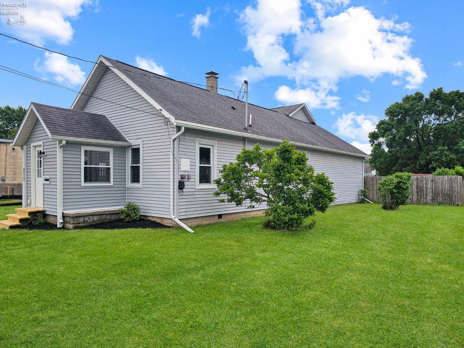 Property Photo:  217 Ott Street  OH 43410 
