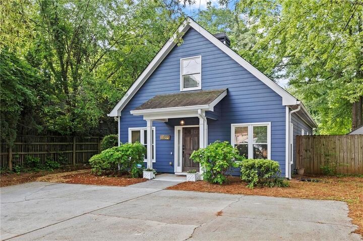 Property Photo:  2089 College Avenue NE  GA 30317 