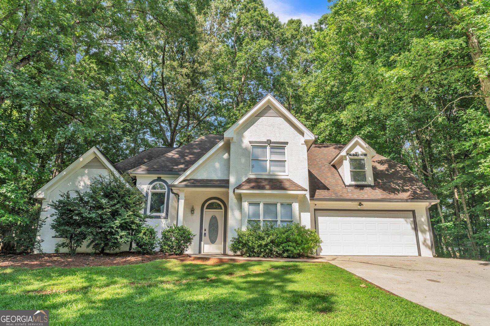 Property Photo: 105 Rosewood Circle GA 30016