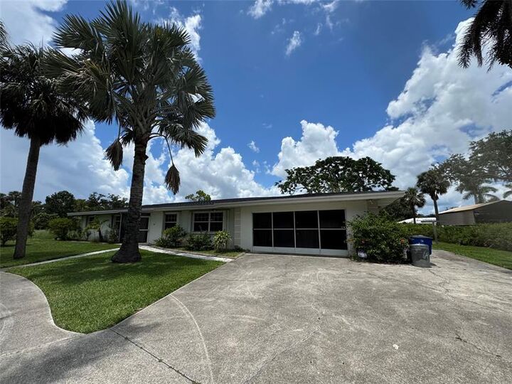 Property Photo:  64 Wolcott Dr  FL 33903 
