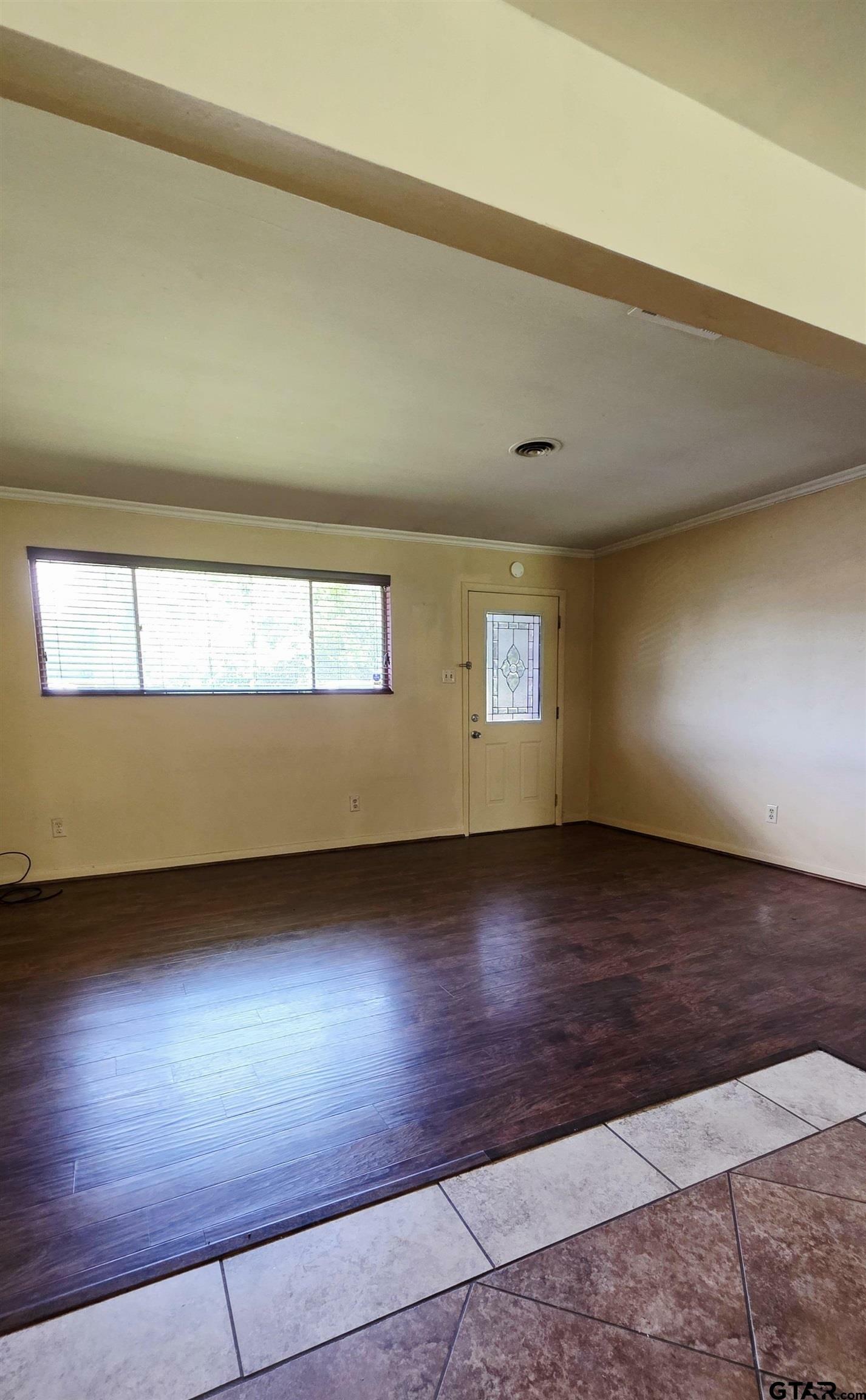 Property Photo: 118 Vesta St. TX 75602