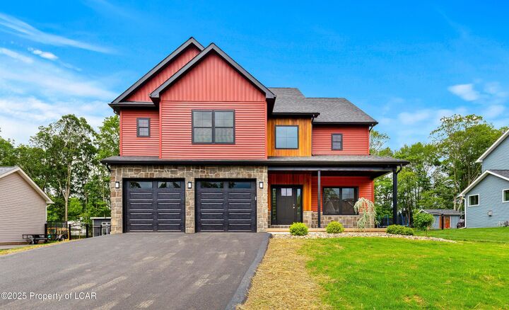 Property Photo: 116 Jennifer'S Way PA 18707