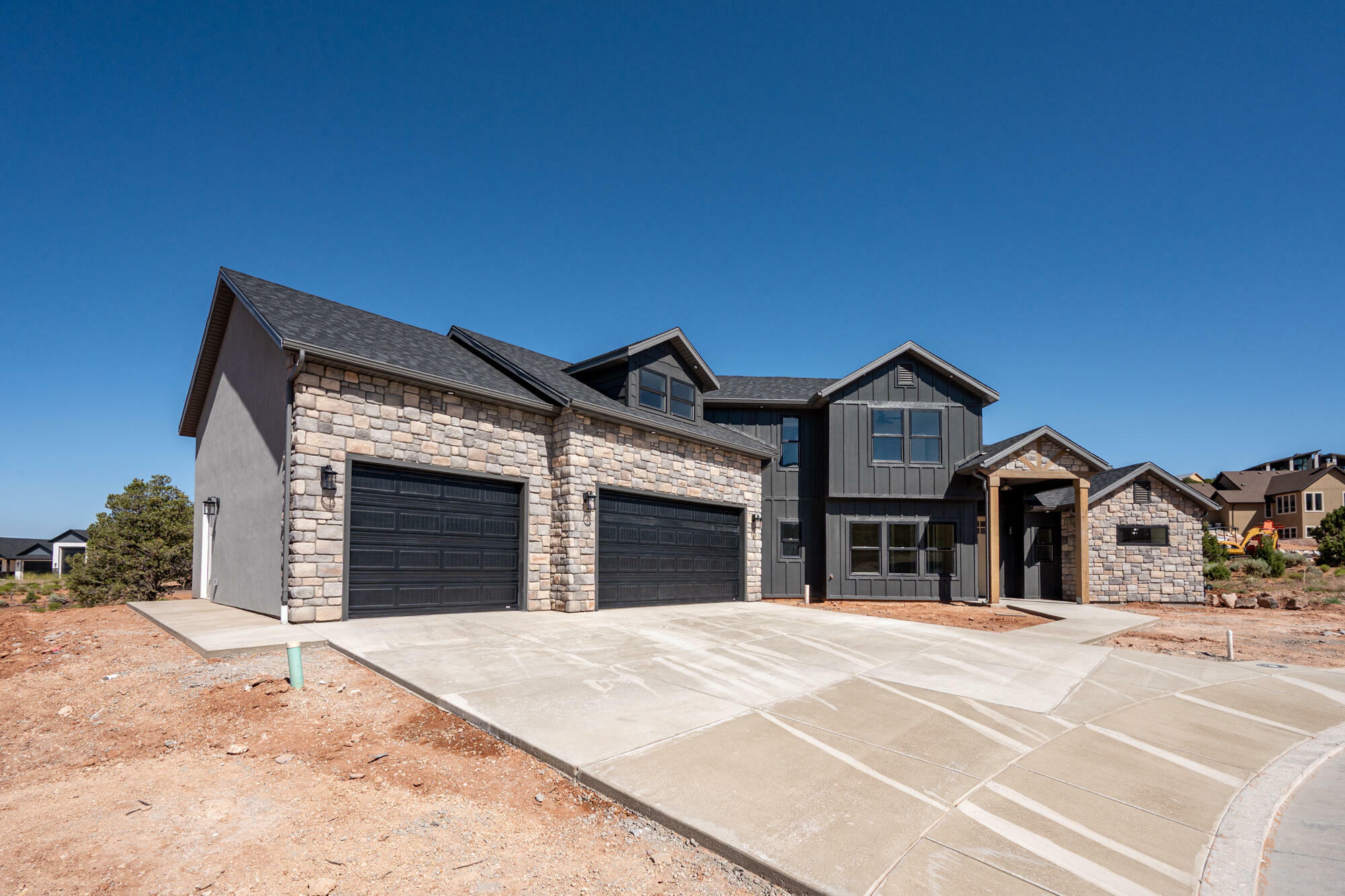 Property Photo: 1918 S Oak Springs Cir UT 84720