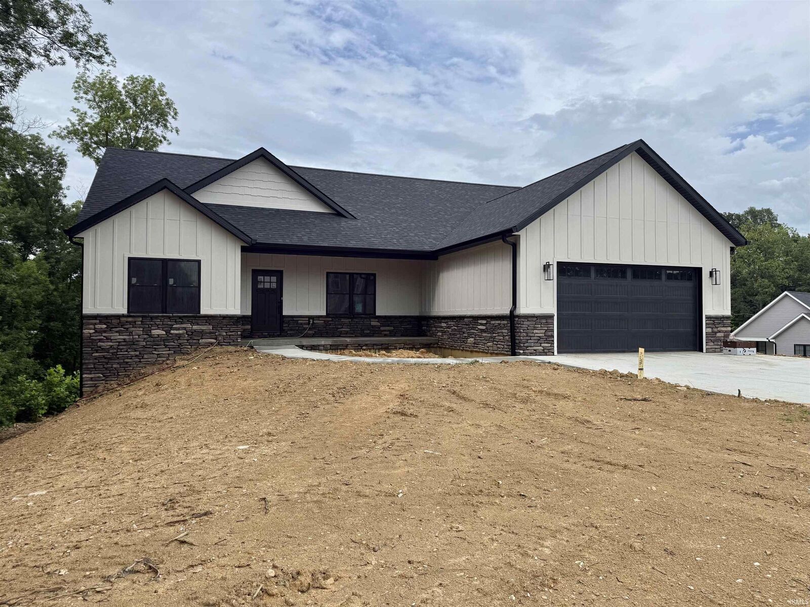 Property Photo: 3928 W Elana Court IN 47404