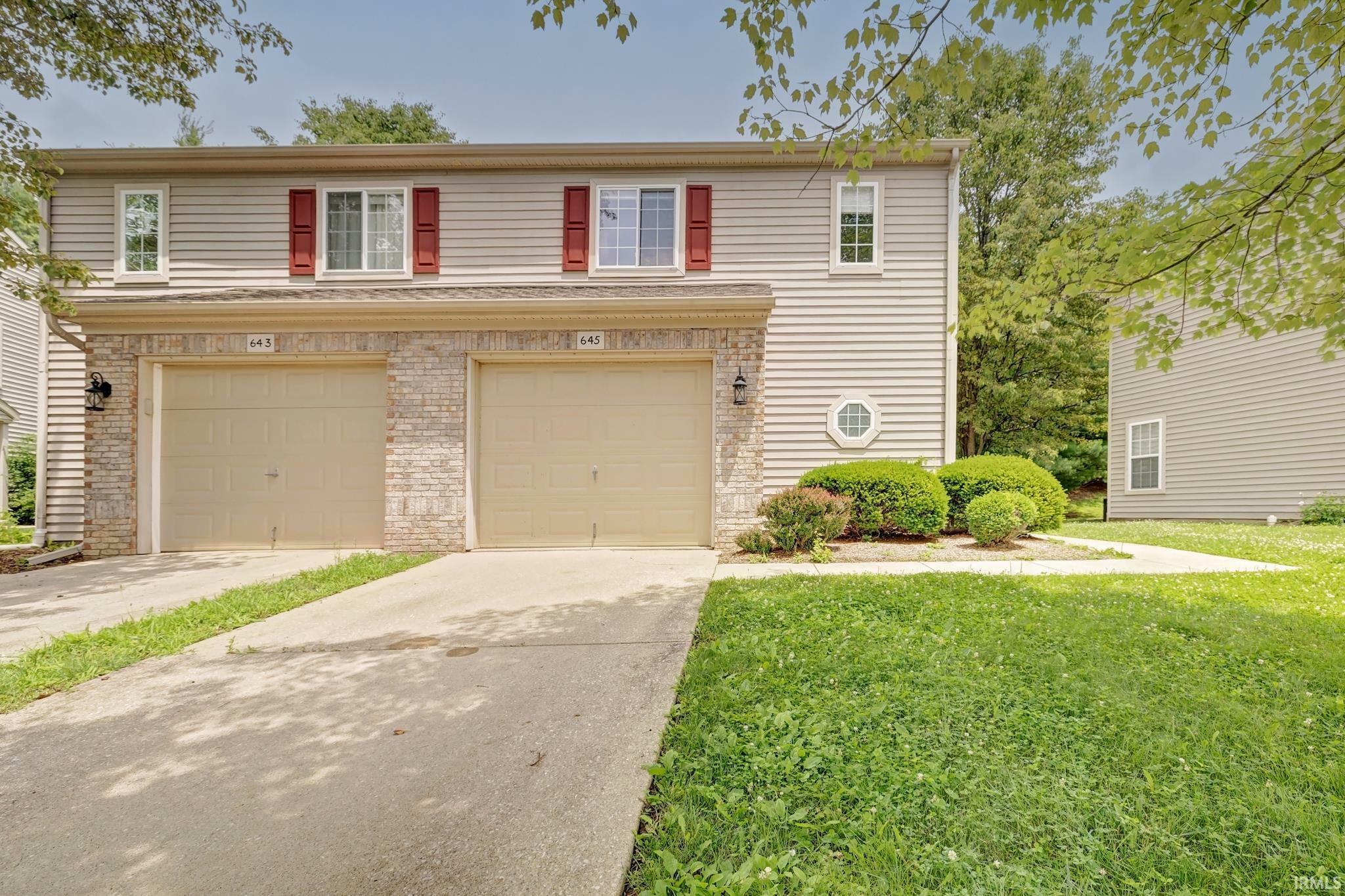Property Photo: 645 E Bayberry Court IN 47401