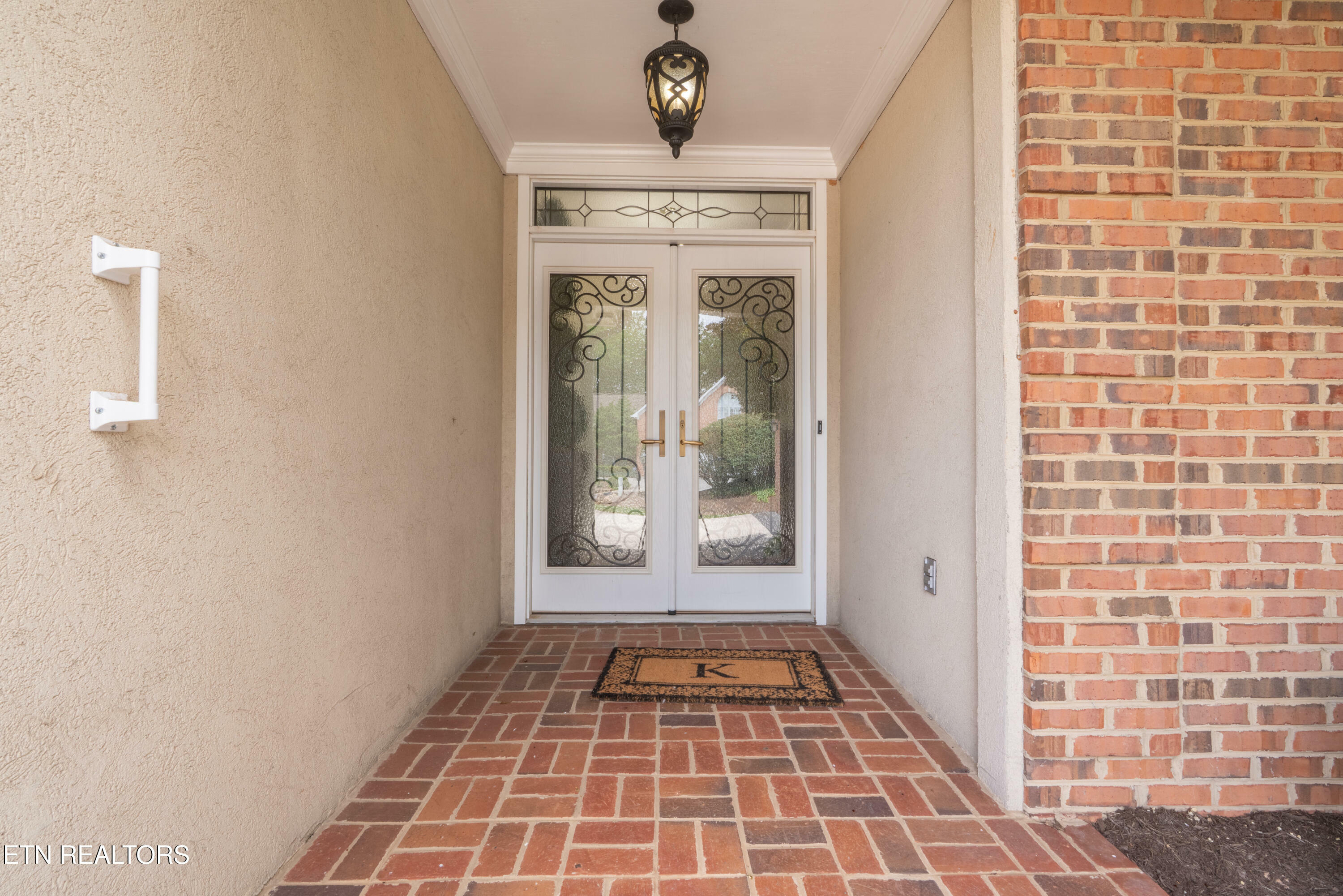Property Photo: 501 Glen Ives Way TN 37919