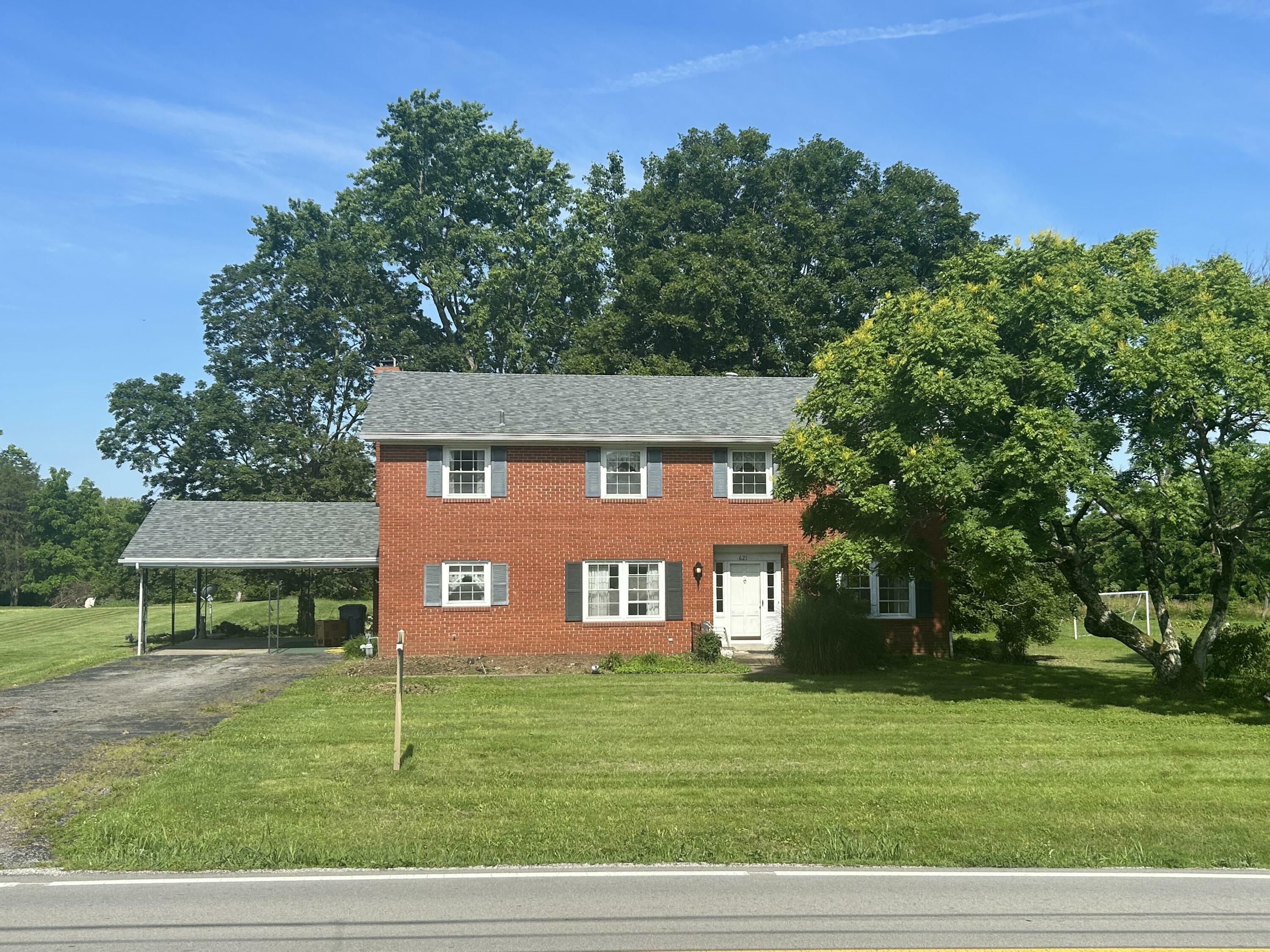 Property Photo: 621 South Buell Street KY 40468