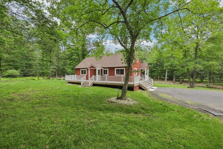 160 S Mountain Road  New City NY 10956 photo