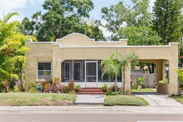 Property Photo:  3611 W Bay To Bay Boulevard  FL 33629 