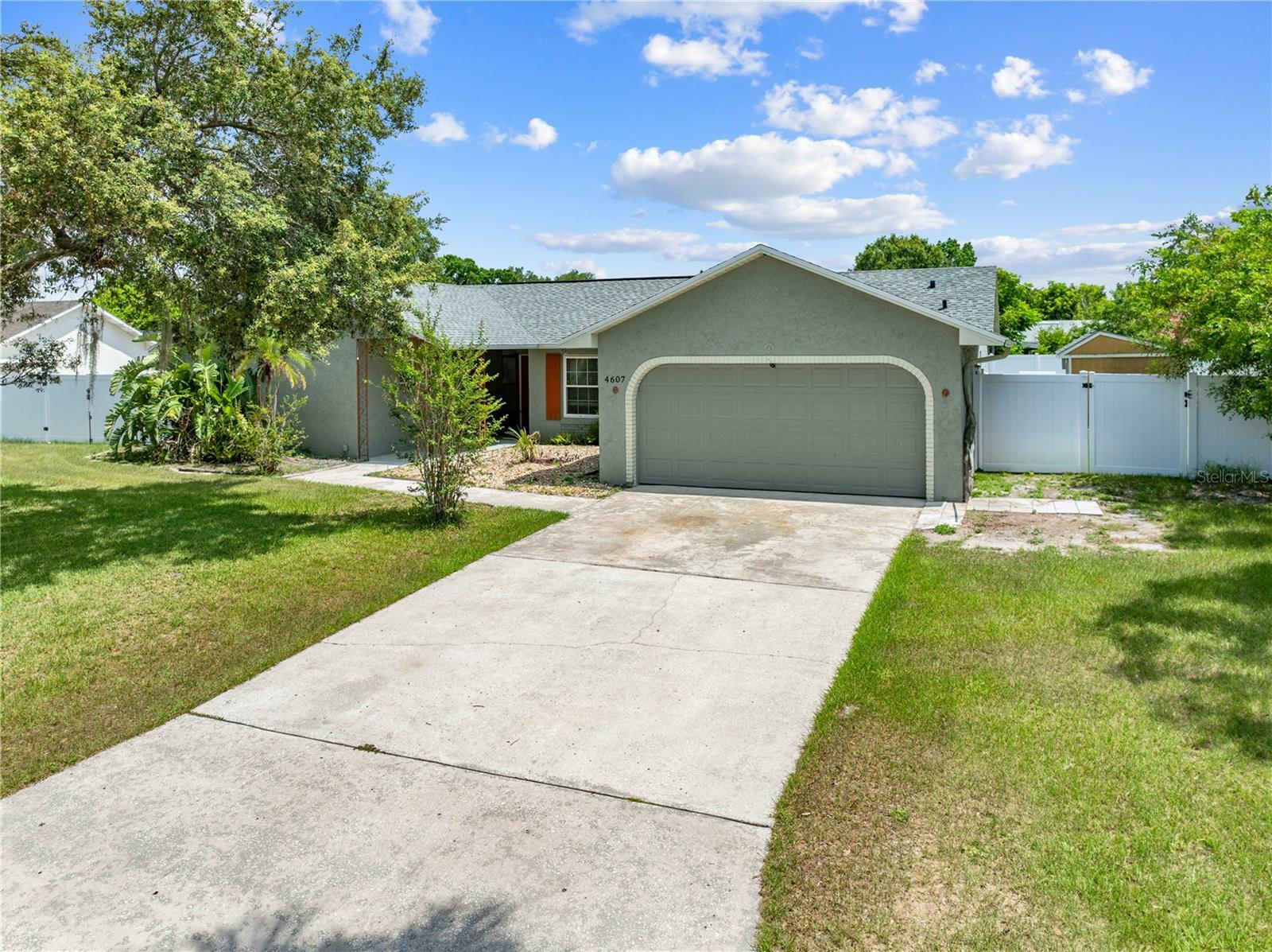Property Photo: 4607 Pine Lake Drive FL 34769