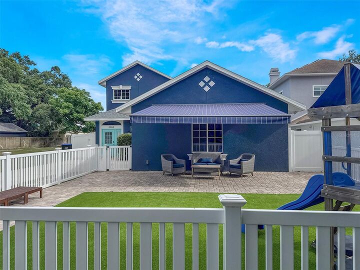 Property Photo:  2604 Marble Avenue  FL 32803 