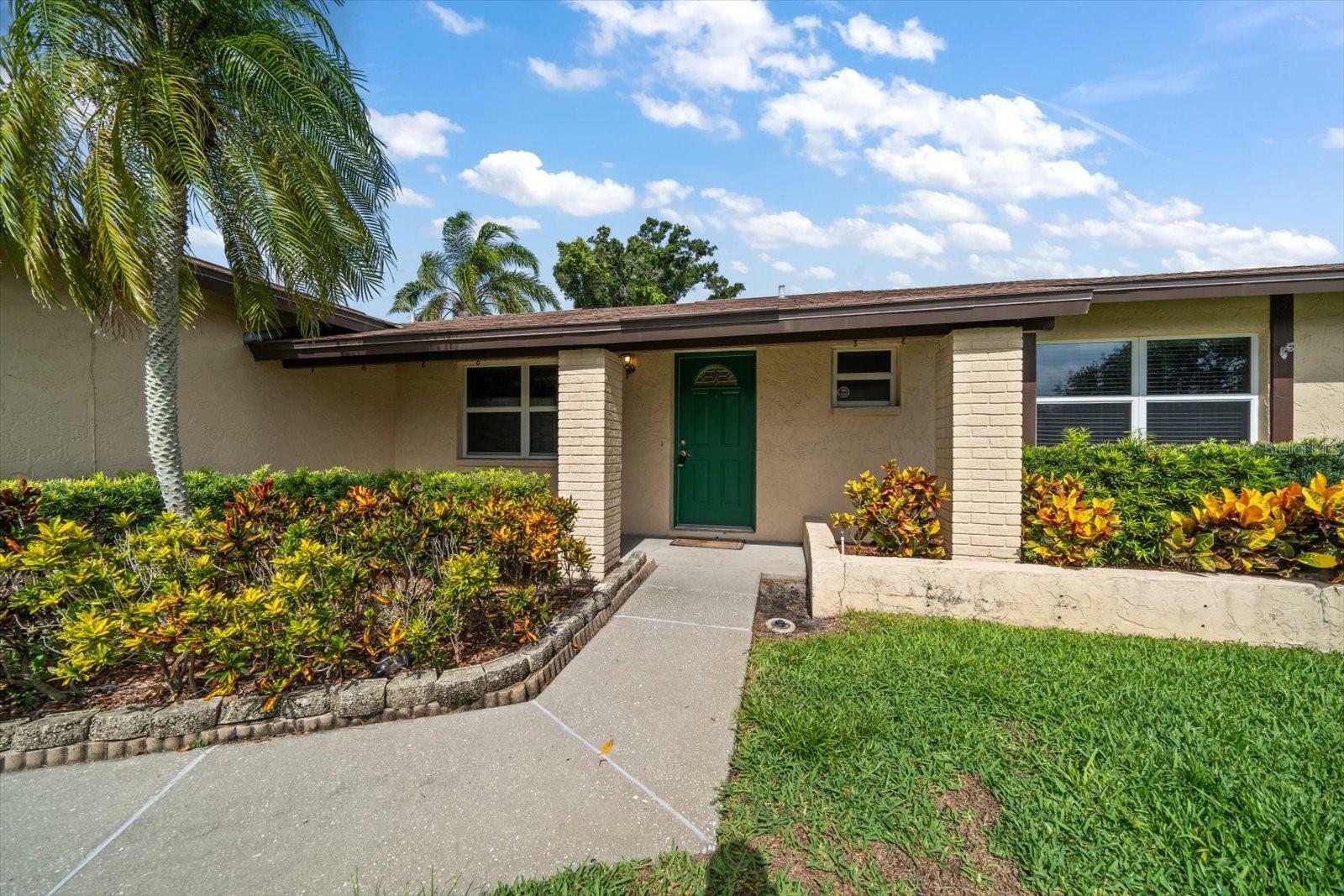 Property Photo:  6530 68th Street N  FL 33781 
