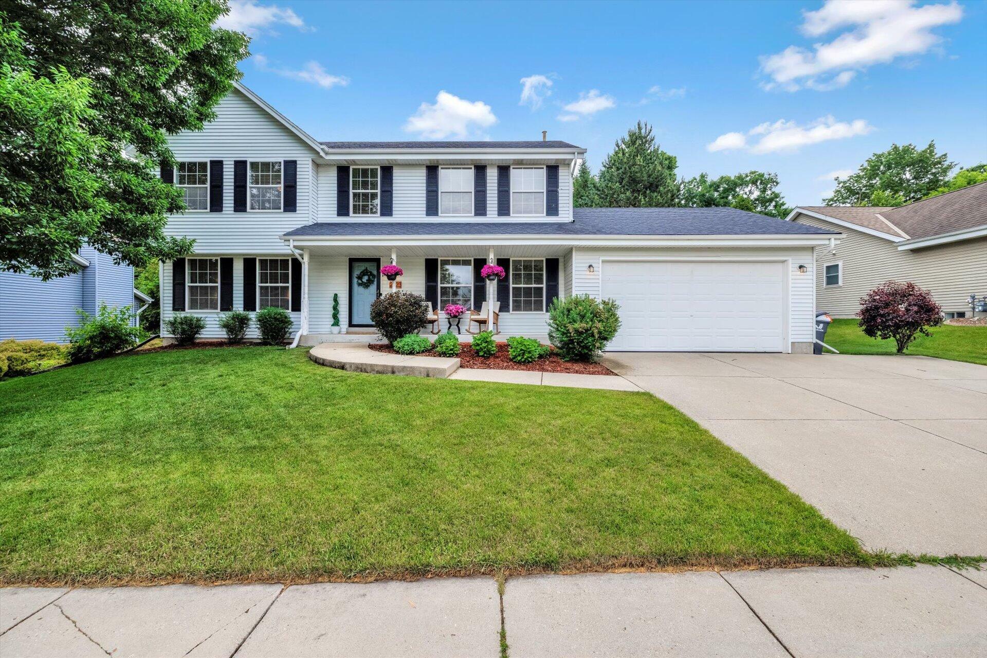 Property Photo:  2323 N University Dr  WI 53188 