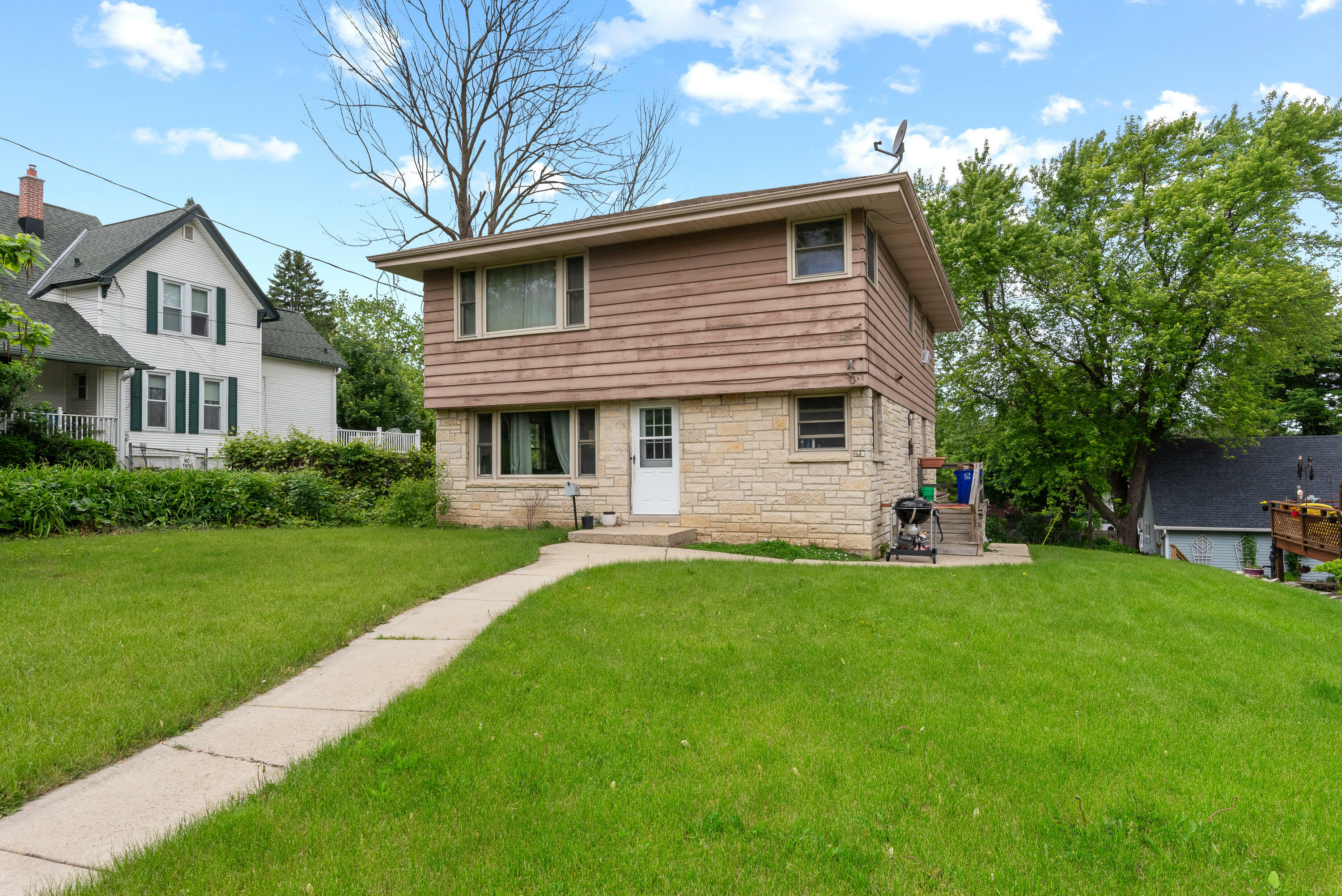 Property Photo: 231 Prospect Ave WI 53072