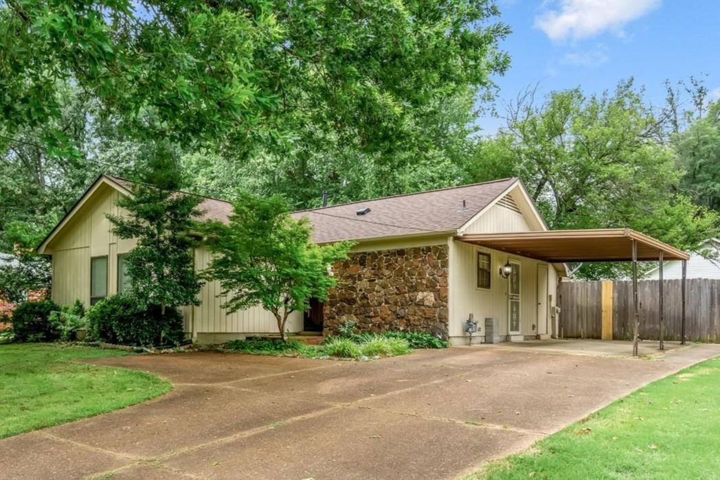 Property Photo: 3333 Sycamore View Rd TN 38134