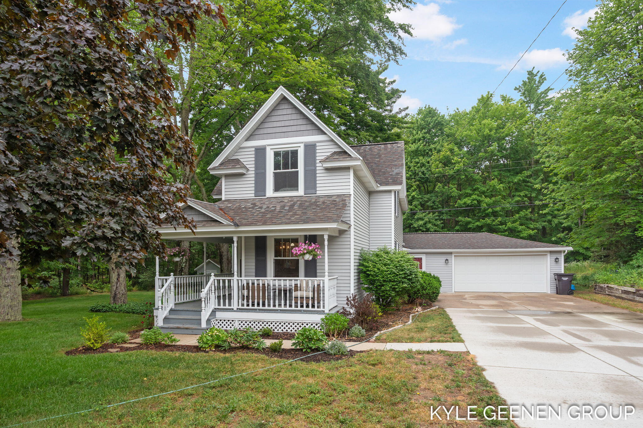 Property Photo: 15405 Barry Street MI 49460