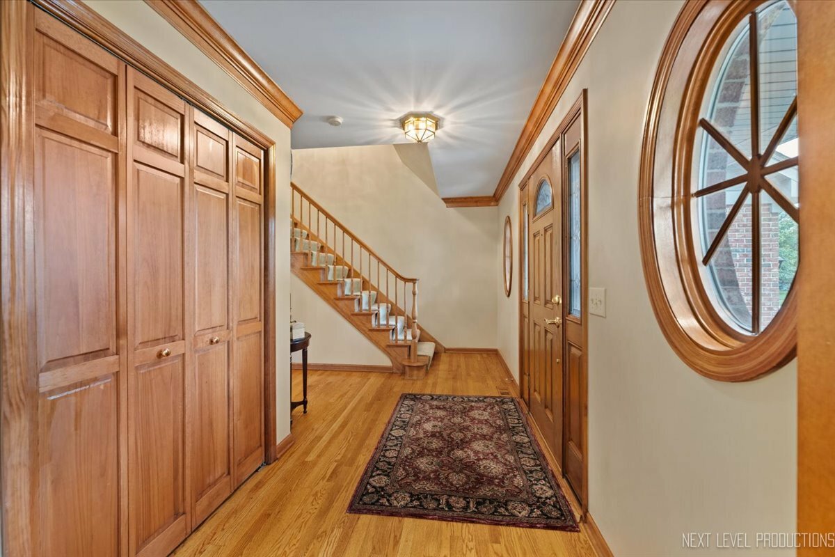 Property Photo: 78 Breckenridge Drive IL 60504