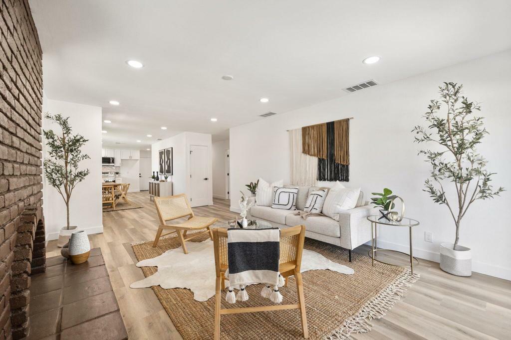 Property Photo: 77777 Calle Arroba CA 92253