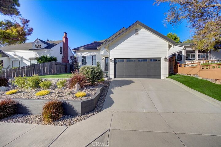 Property Photo:  1910 Fixlini Street  CA 93401 