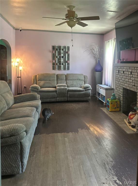 Property Photo: 622 S Park Avenue MO 63703