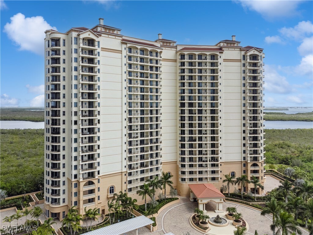 Property Photo: 1050 Borghese Lane 605 FL 34114