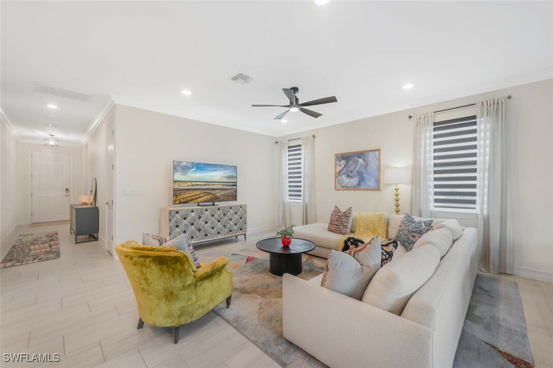 Property Photo: 374 Deauville Loop FL 34114