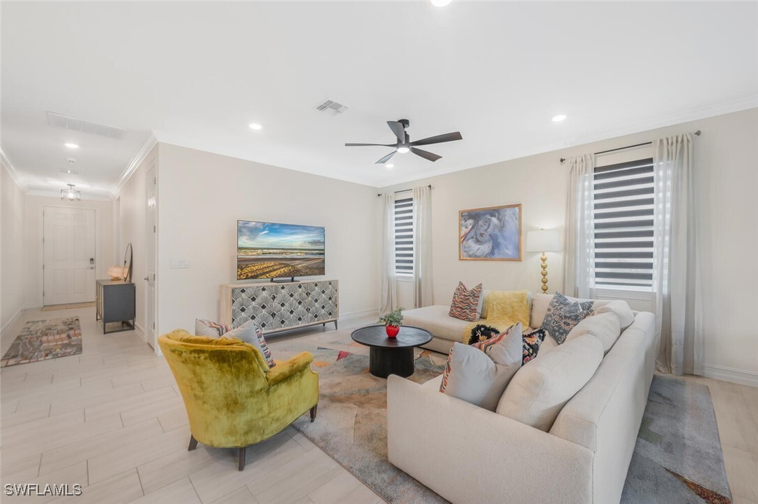 Property Photo: 374 Deauville Loop FL 34114