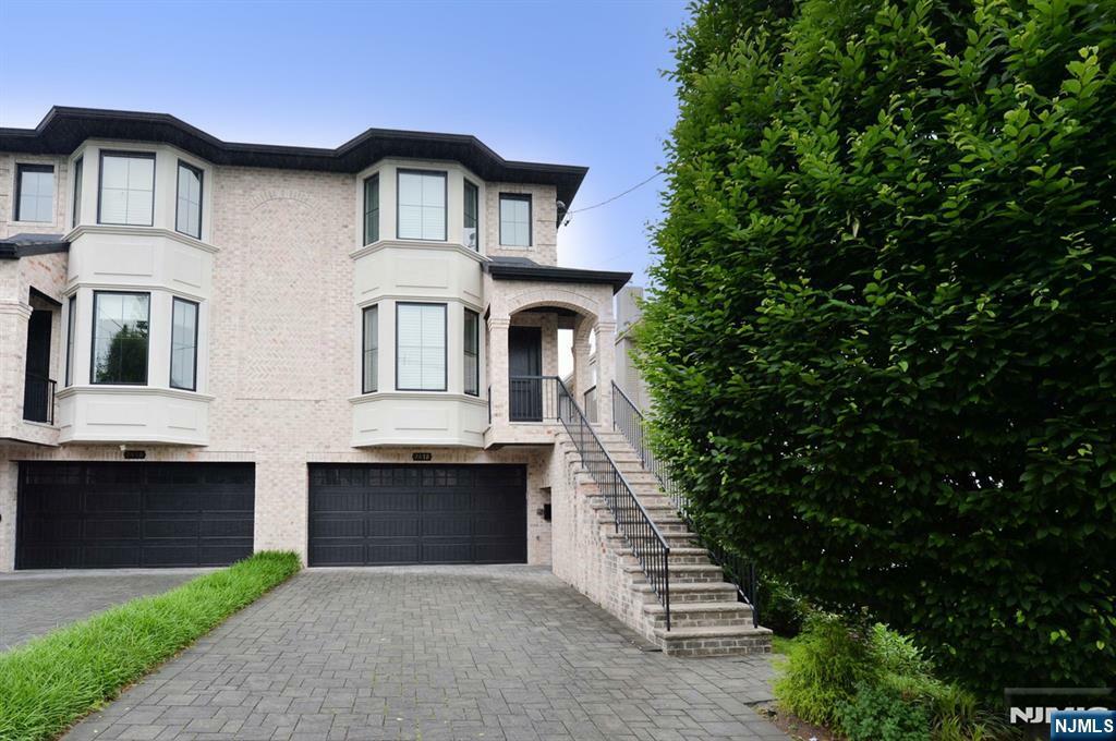 Property Photo:  247 Hoym Street B  NJ 07024 