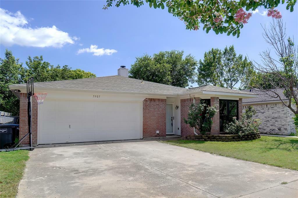 Property Photo: 5905 Northfield Drive TX 76179