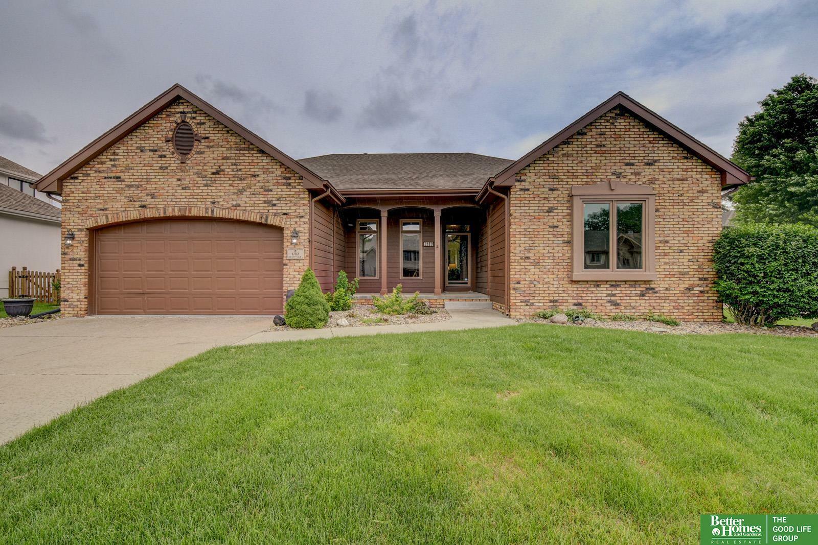 Property Photo: 1743 S 177th Avenue NE 68130