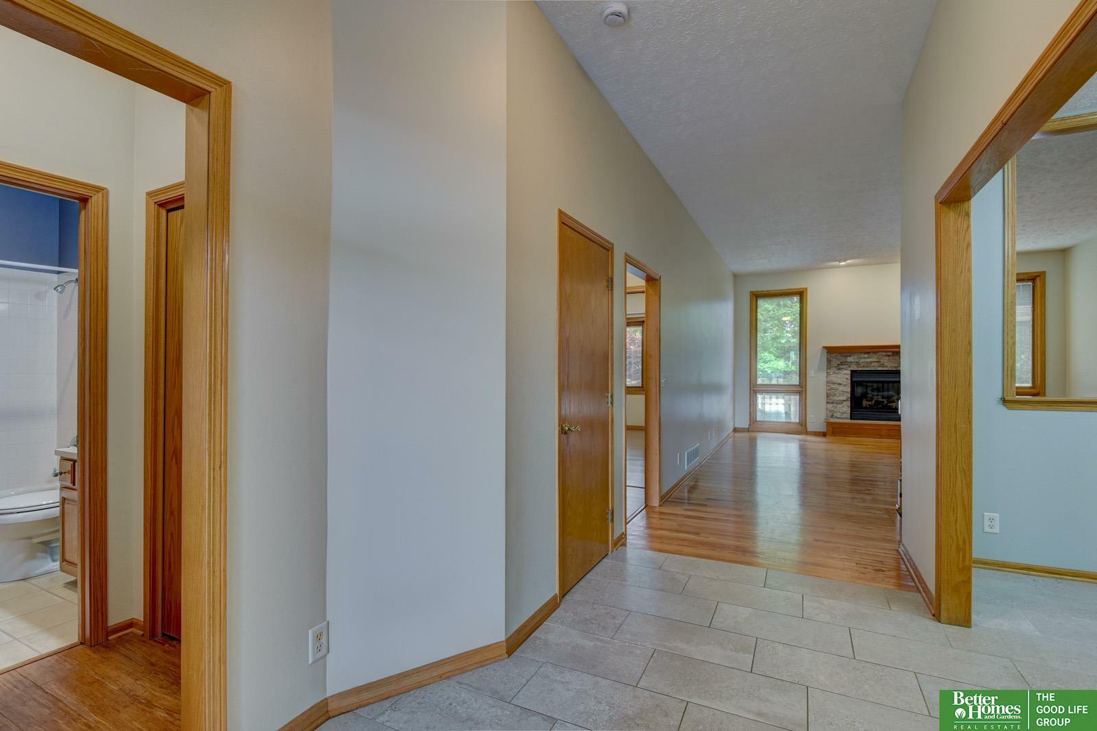 Property Photo: 5408 N 134th Avenue NE 68164