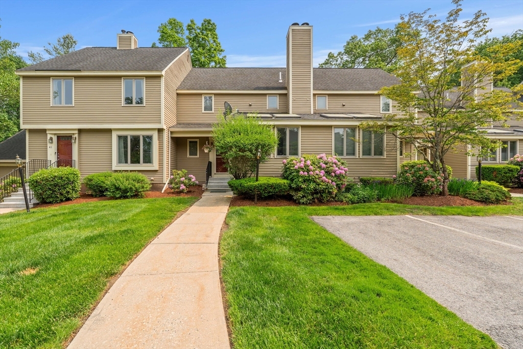 Property Photo:  42 Brickett Hill Circle 42  MA 01830 