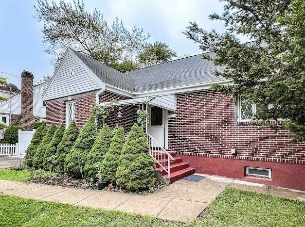 Property Photo: 26 Beulah St MA 01701