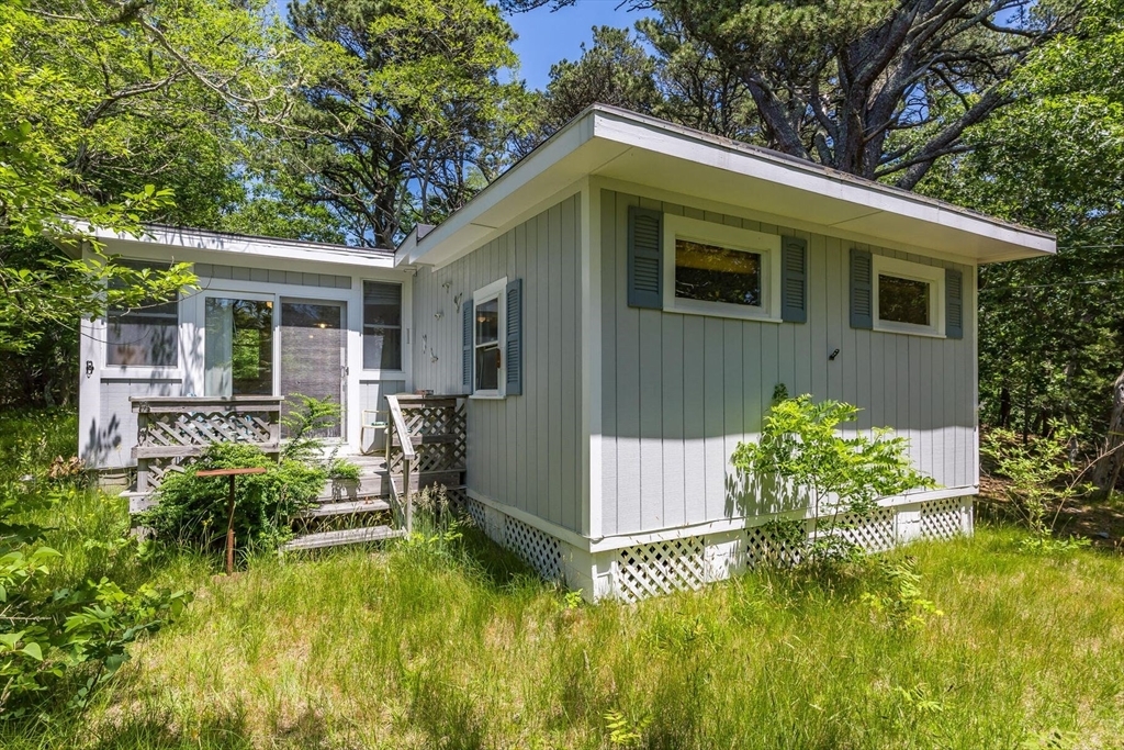 Property Photo:  290 Old Wharf Rd  MA 02667 